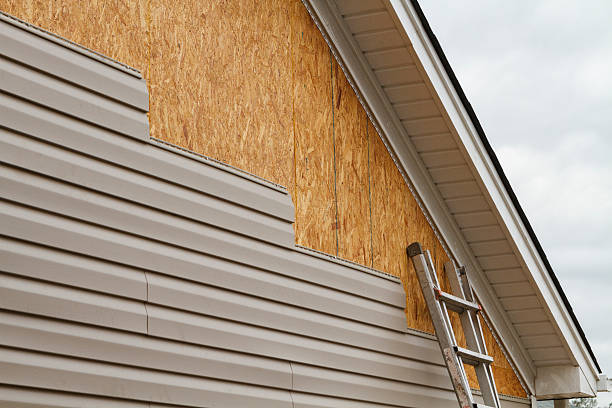 24/7 Emergency Siding Repair experts in East Bend, NC